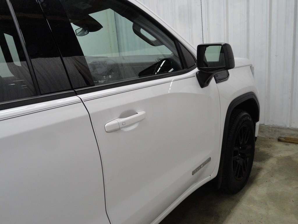 2022 GMC Sierra Image 16