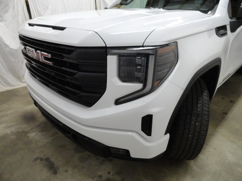 2022 GMC Sierra Image 44