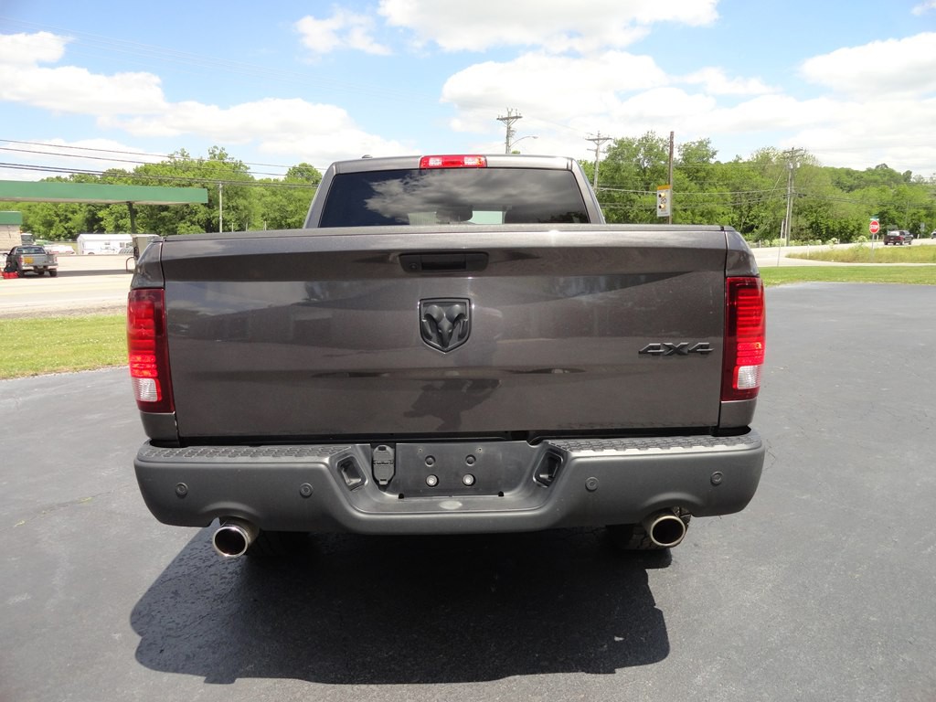 2021 RAM 1500 Image 7