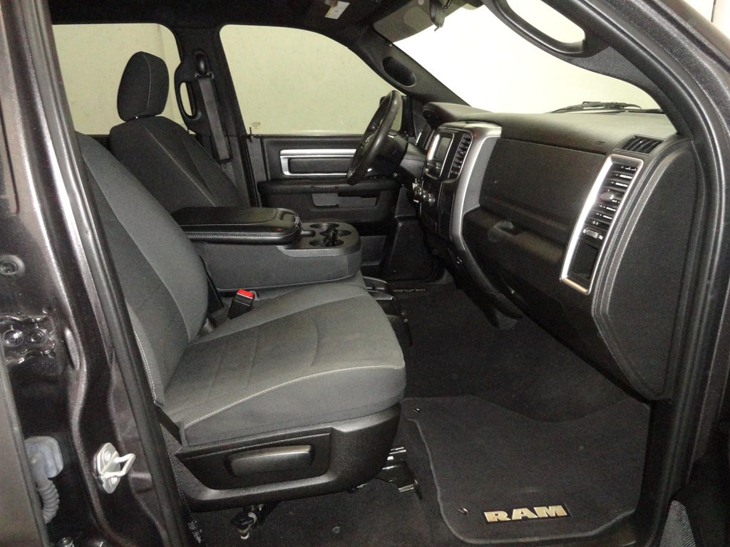 2021 RAM 1500 Image 12