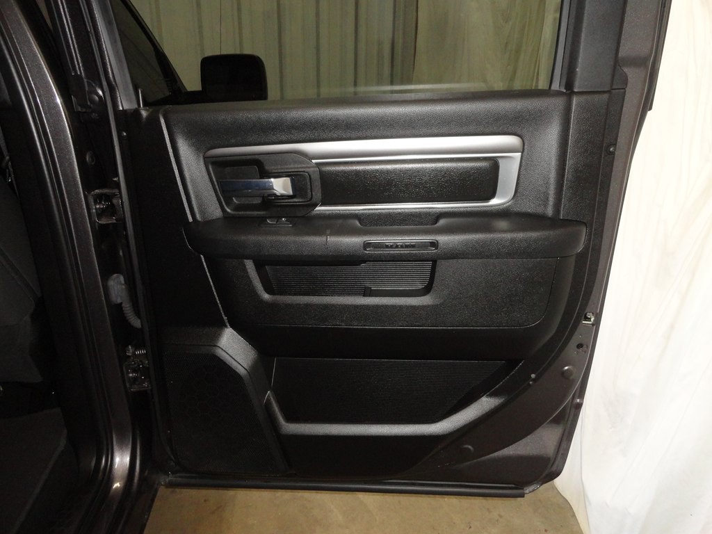 2021 RAM 1500 Image 21
