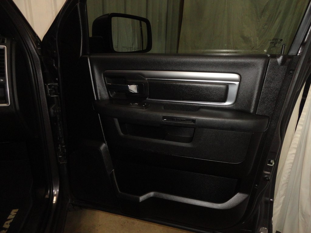 2021 RAM 1500 Image 23