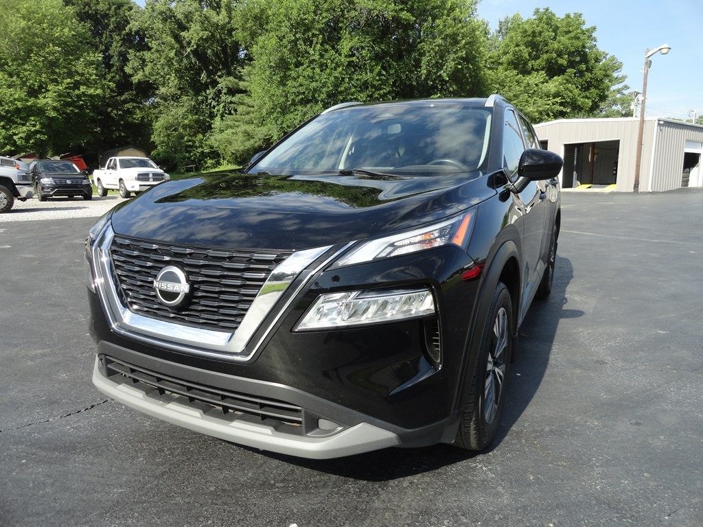 2023 Nissan Rogue Image 2