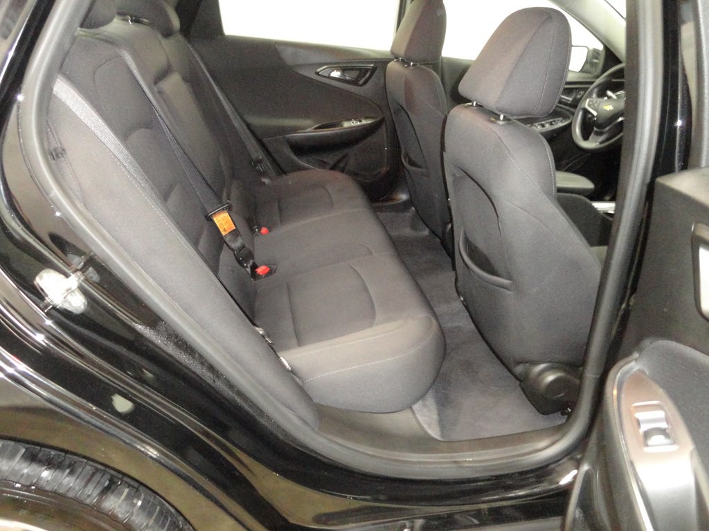 2019 Chevrolet Malibu Image 11