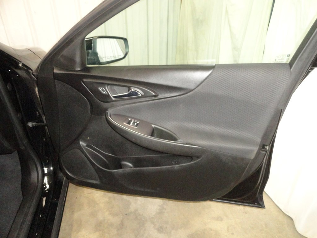 2019 Chevrolet Malibu Image 23