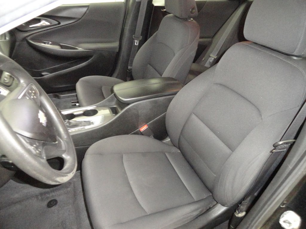 2019 Chevrolet Malibu Image 33