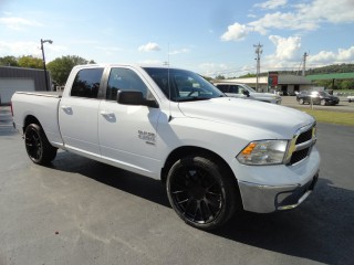 Image for 2019 RAM 1500 SLT ID: 7504332