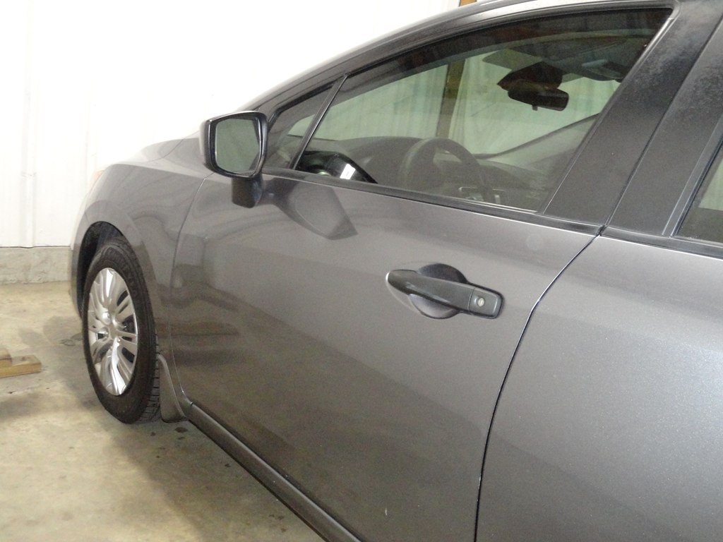 2021 Nissan Versa Image 16