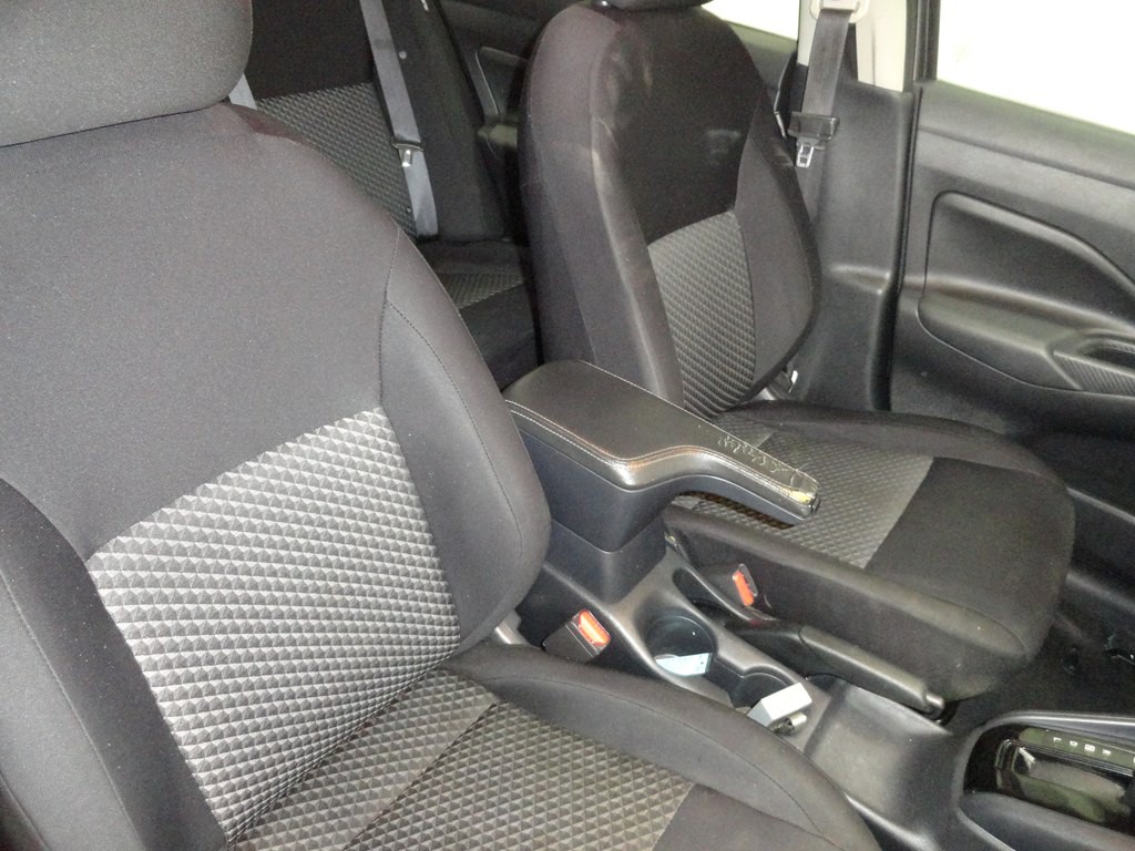 2021 Nissan Versa Image 23