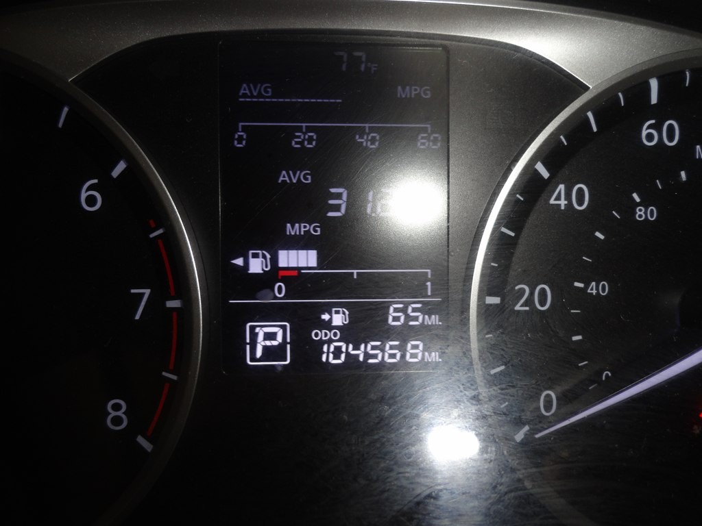 2021 Nissan Versa Image 34