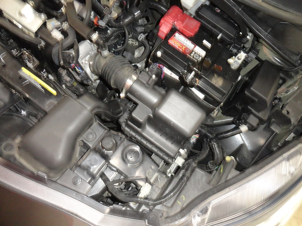 2021 Nissan Versa Image 42