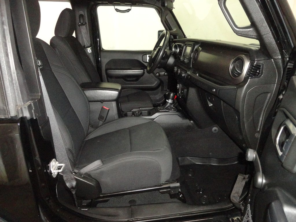 2018 Jeep Wrangler Image 10