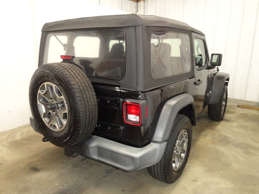 2018 Jeep Wrangler Image 13