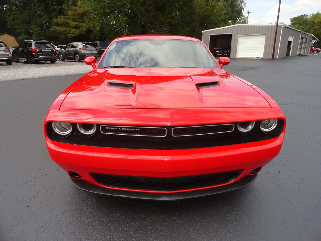 2023 Dodge Challenger Image 4