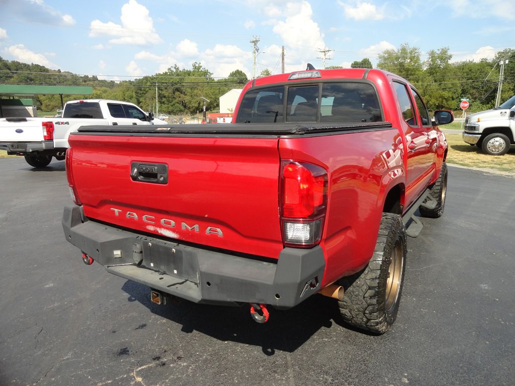 2018 Toyota Tacoma Image 6