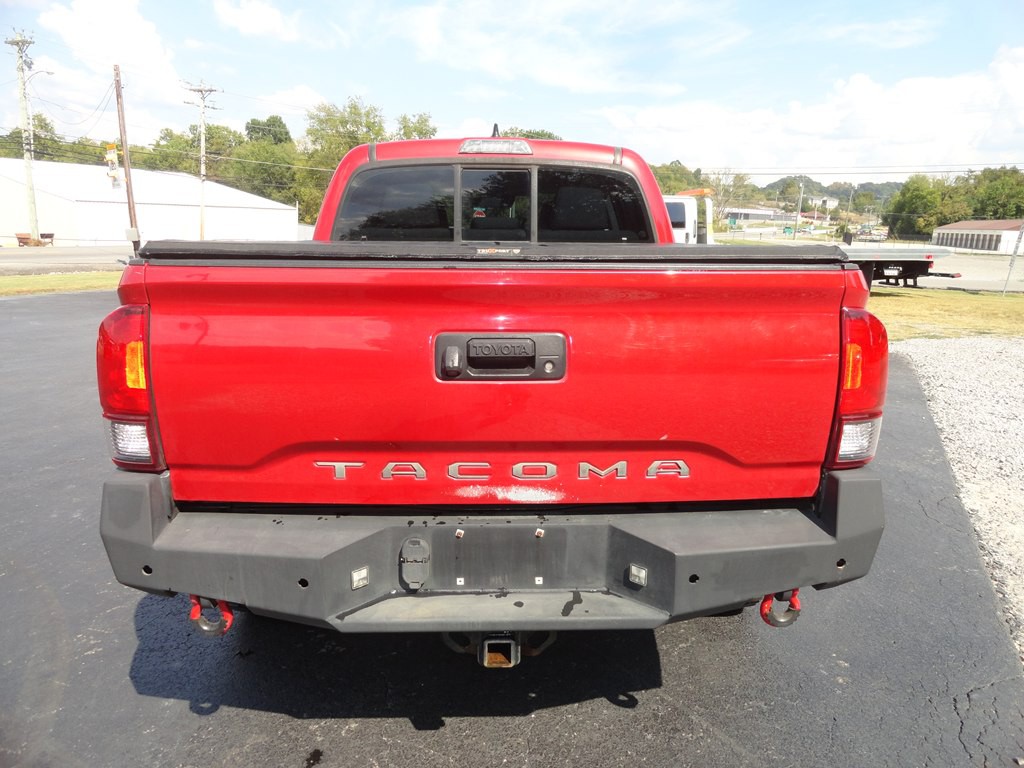 2018 Toyota Tacoma Image 7
