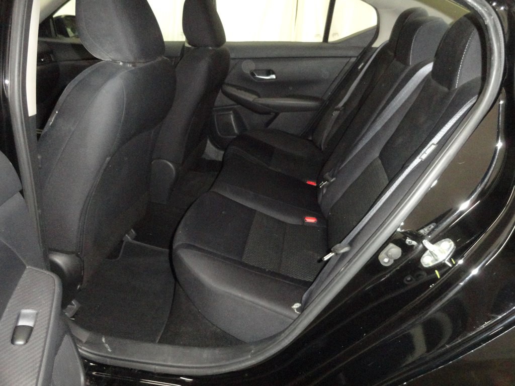 2022 Nissan Sentra Image 10