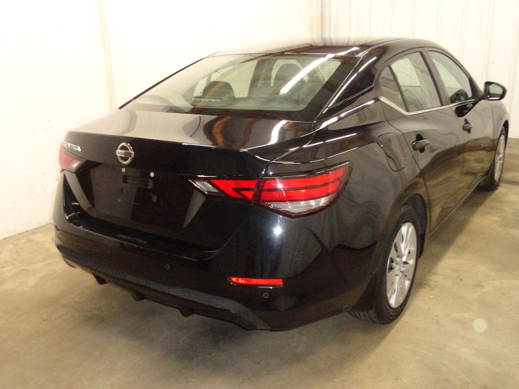 2022 Nissan Sentra Image 13