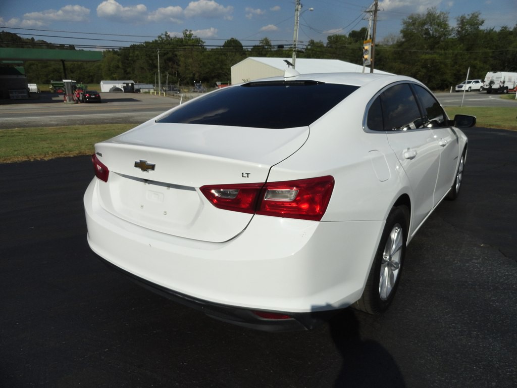 2023 Chevrolet Malibu Image 6