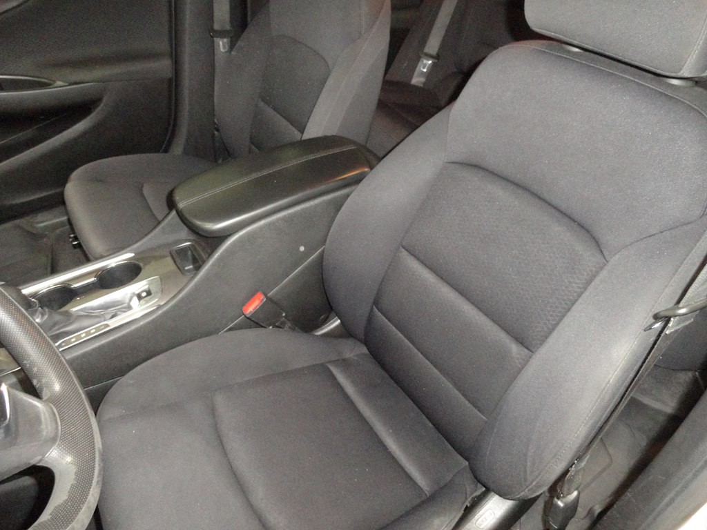 2023 Chevrolet Malibu Image 30