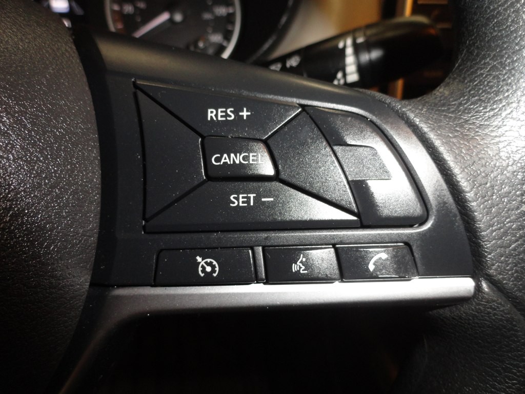 2020 Nissan Versa Image 21