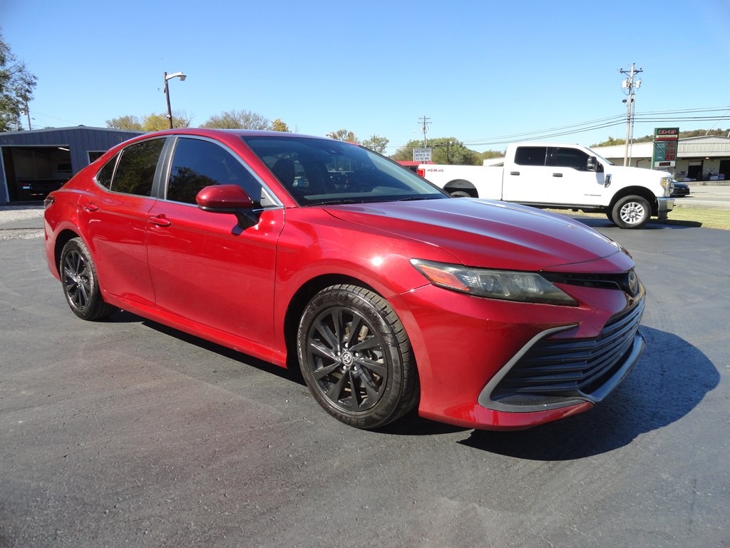 2021 Toyota Camry Image 1