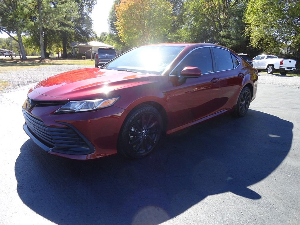 2021 Toyota Camry Image 2