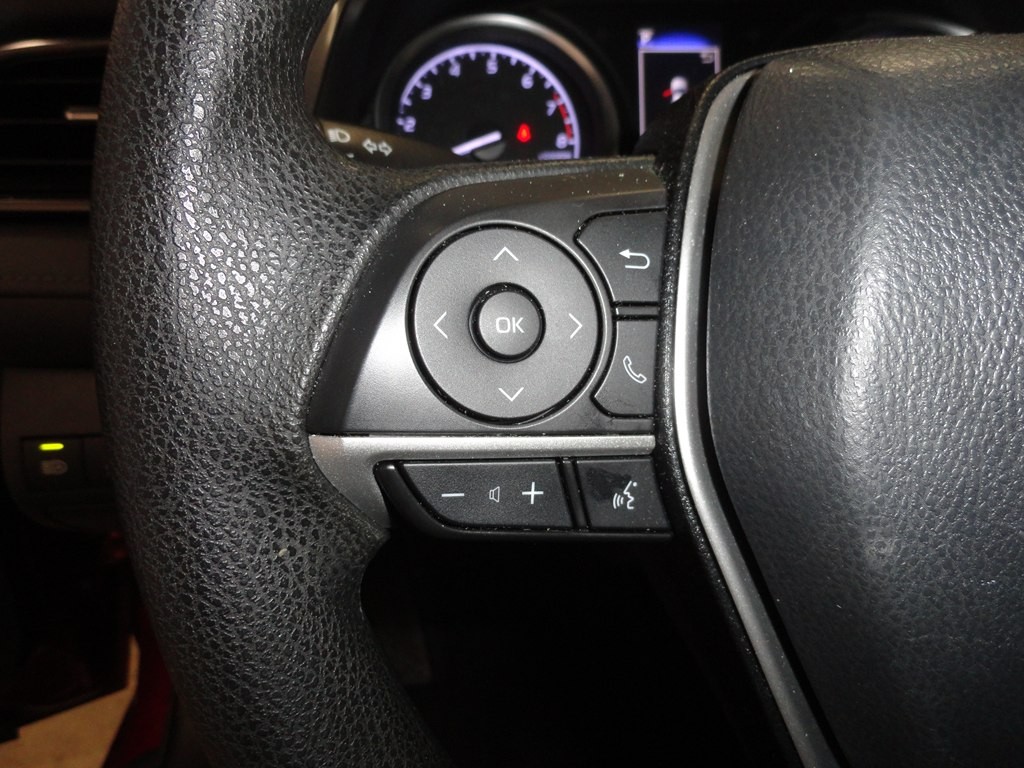 2021 Toyota Camry Image 18