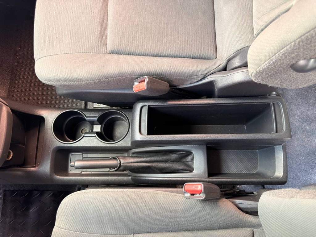 2016 Nissan NV200 Image 33