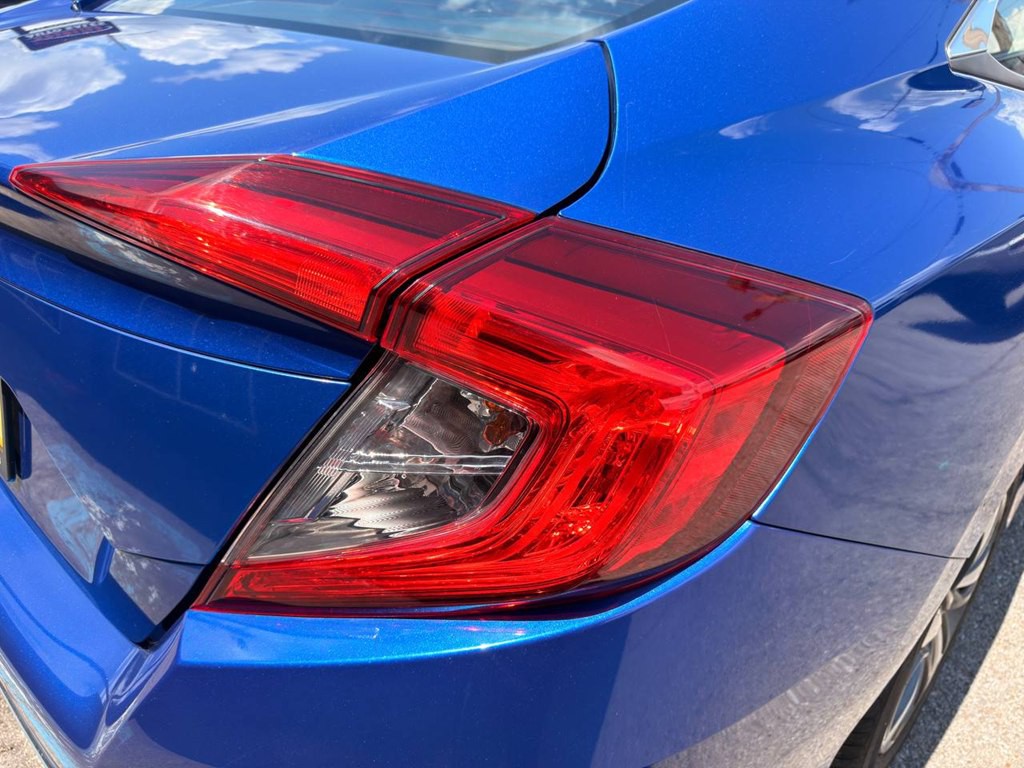 2020 Honda Civic Image 42