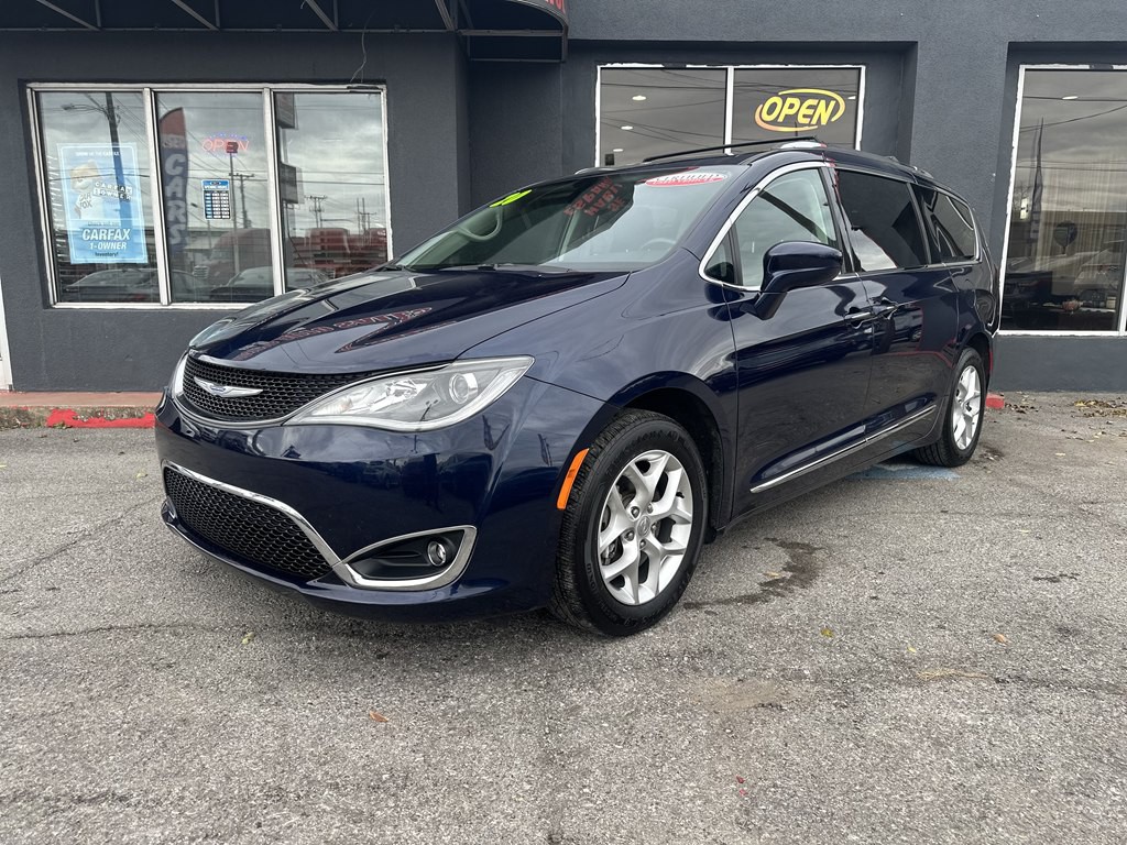 2020 Chrysler Pacifica Image 4