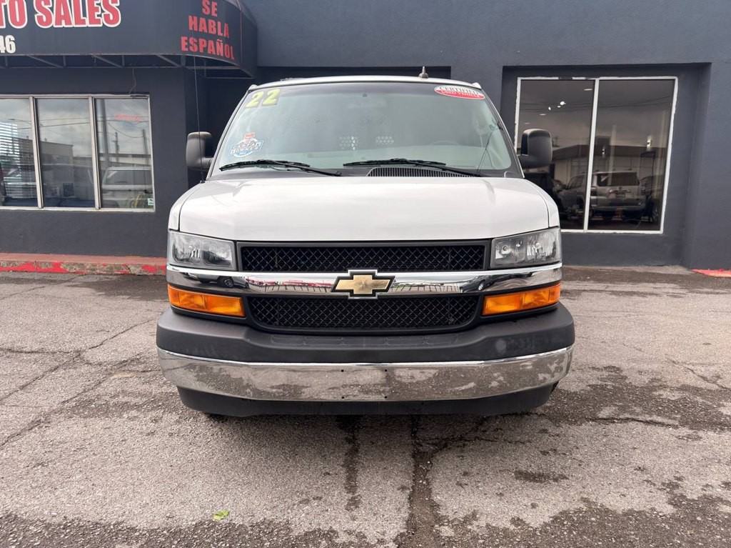 2022 Chevrolet Express Image 9