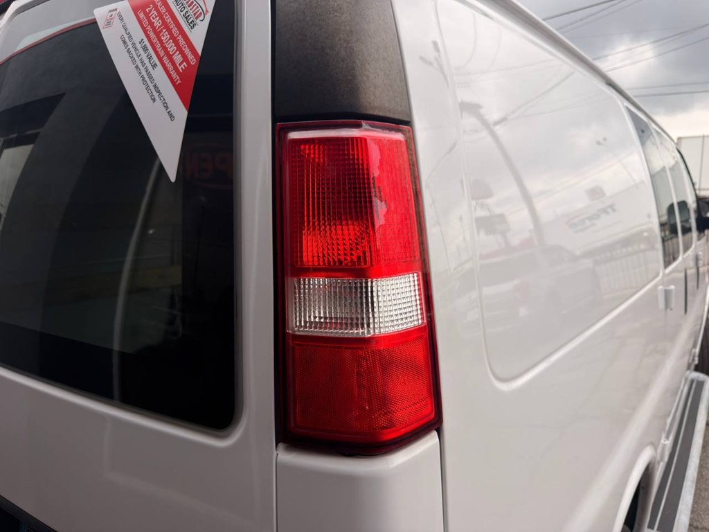 2022 Chevrolet Express Image 49