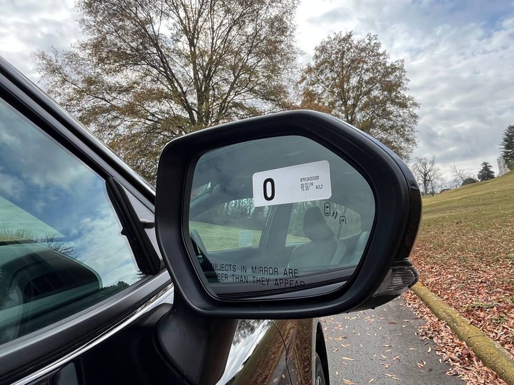 2025 Toyota Camry Image 60