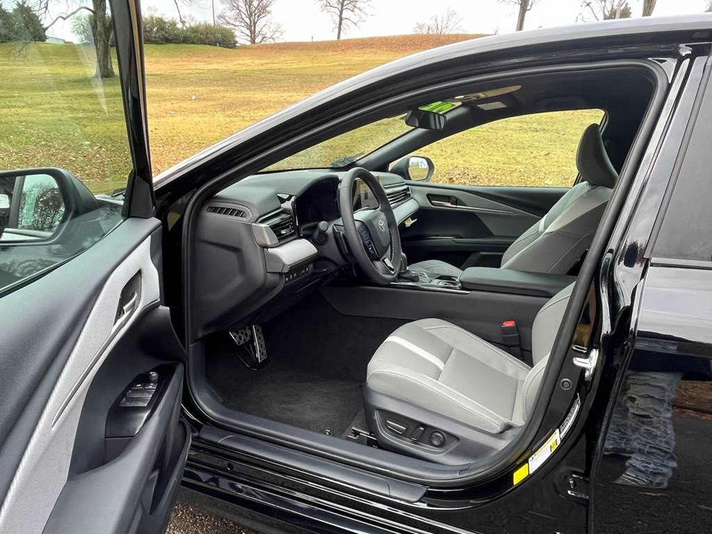 2025 Toyota Camry Image 68