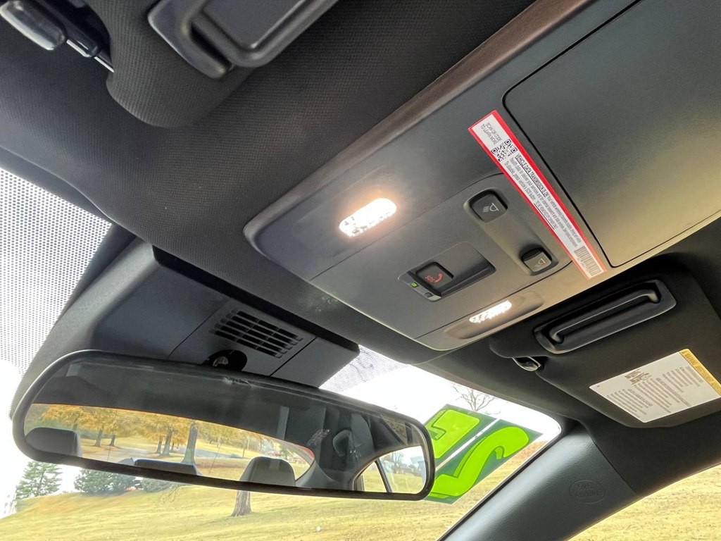 2025 Toyota Camry Image 76