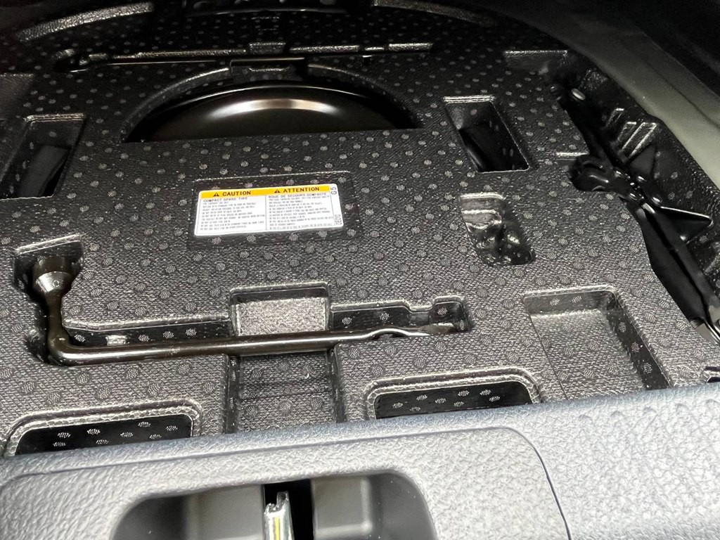 2025 Toyota Camry Image 80