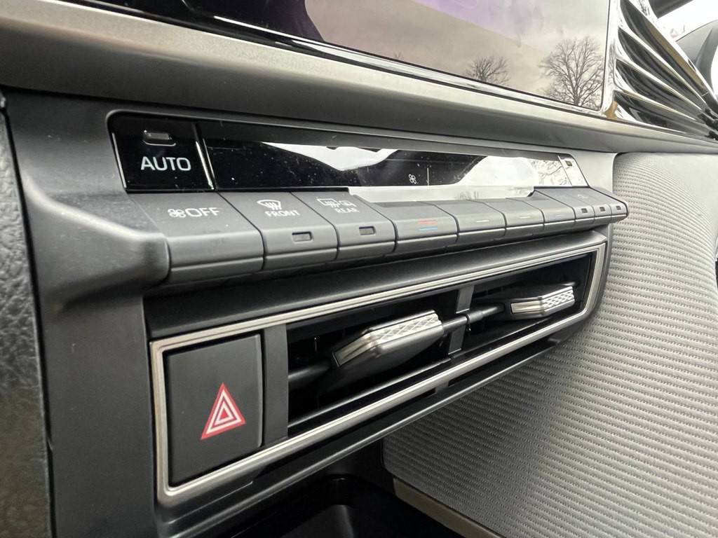 2025 Toyota Camry Image 83