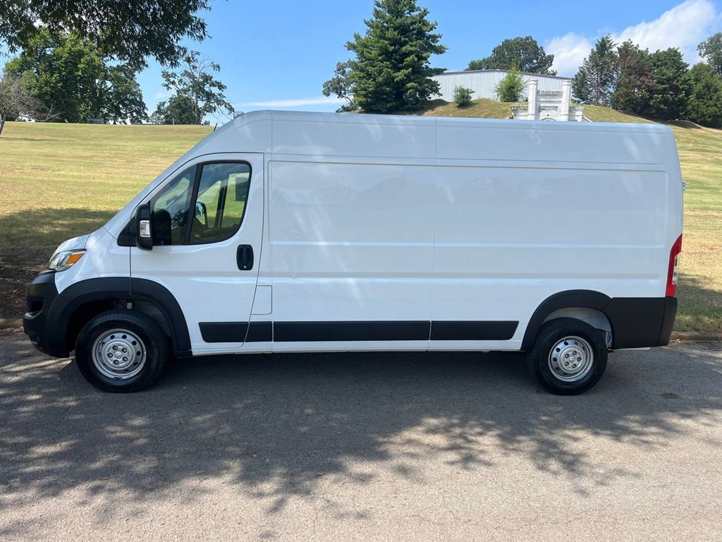 2023 RAM Promaster Image 3