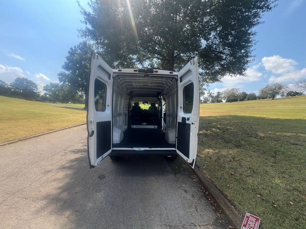 2023 RAM Promaster Image 38