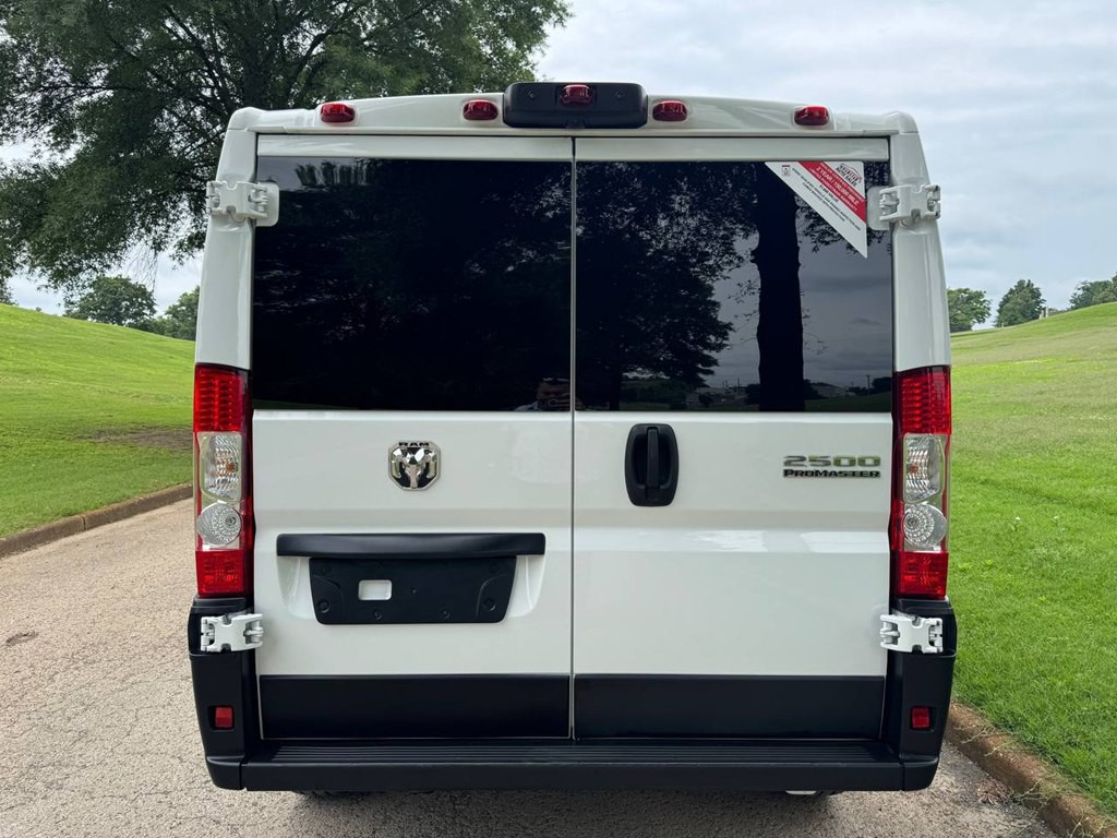 2023 RAM Promaster Image 5