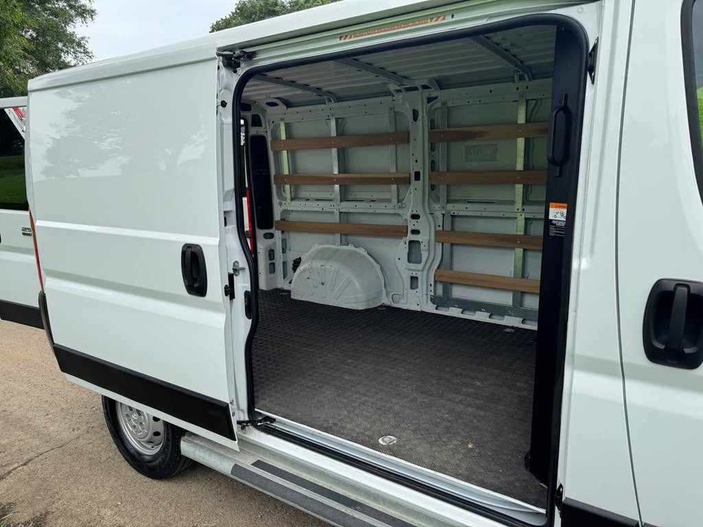 2023 RAM Promaster Image 14