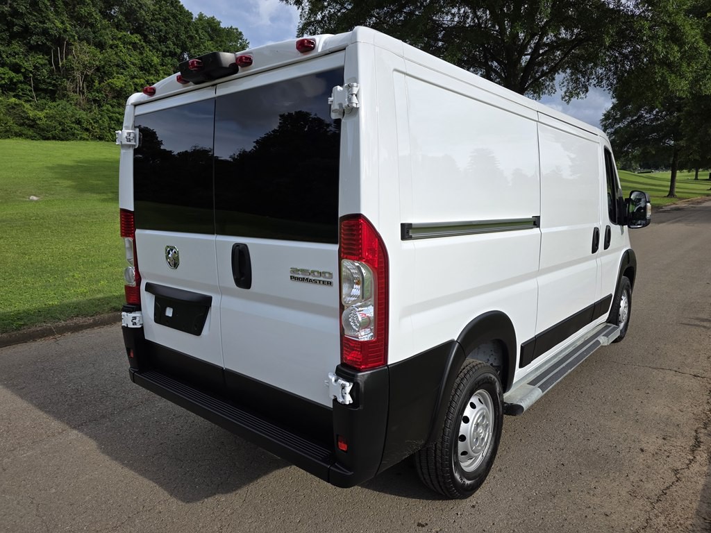 2023 RAM Promaster Image 6