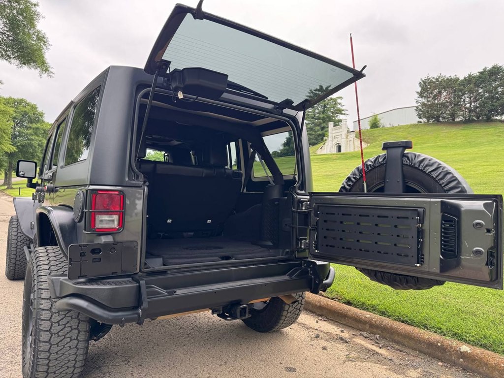 2017 Jeep Wrangler Unlimited Image 15