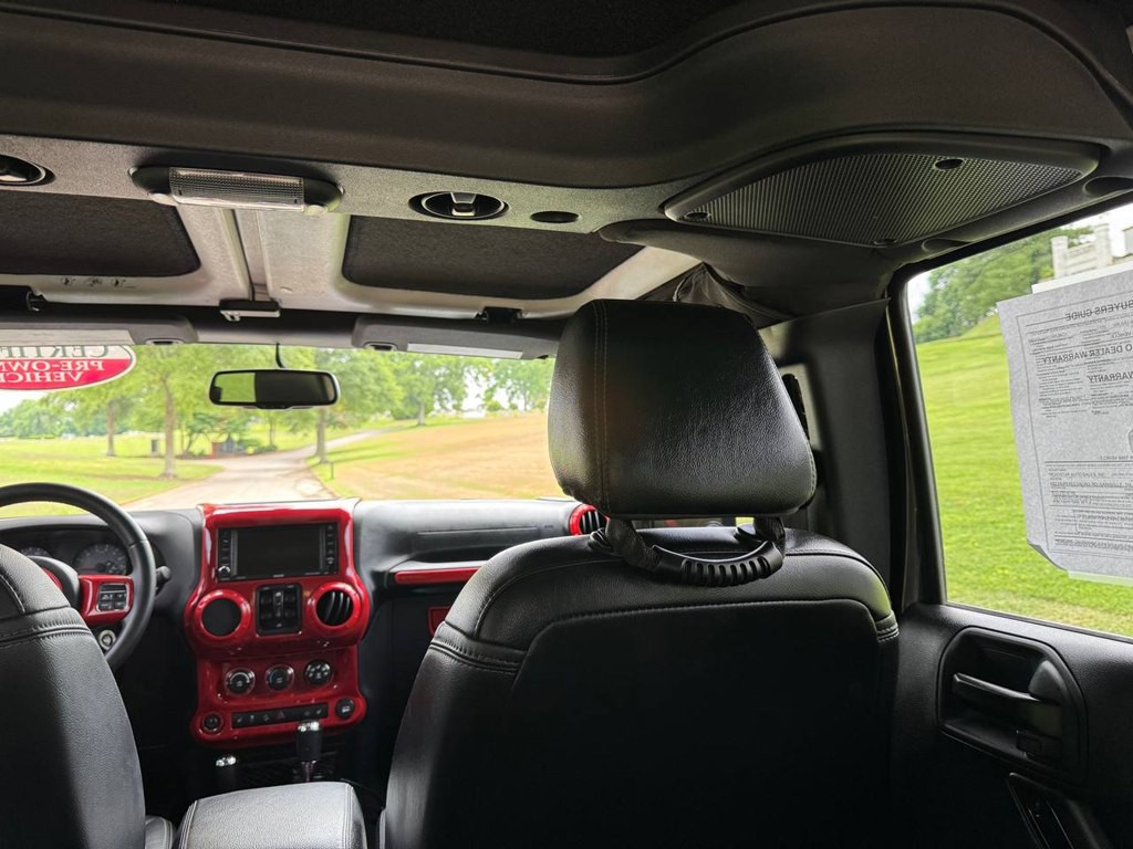 2017 Jeep Wrangler Unlimited Image 16