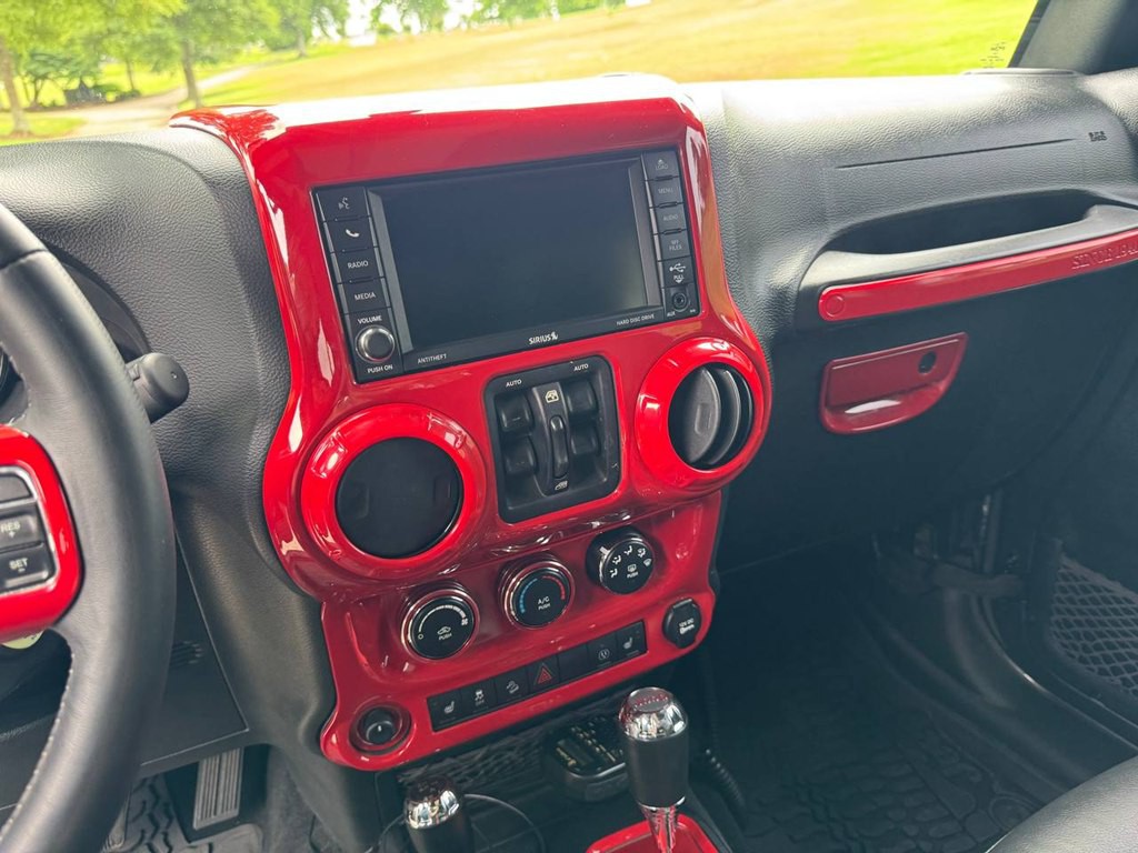 2017 Jeep Wrangler Unlimited Image 23