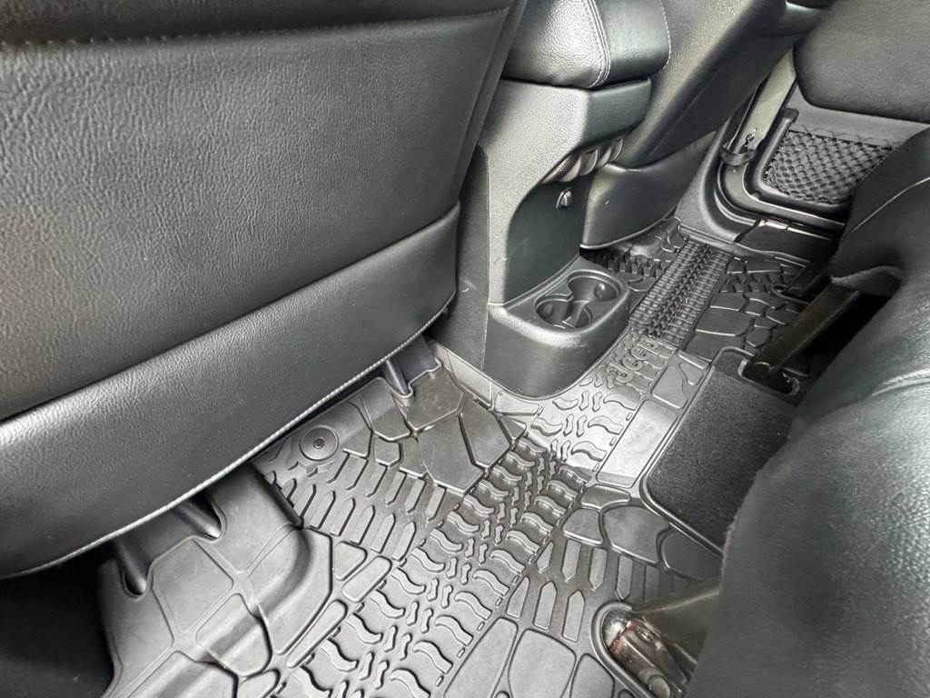 2017 Jeep Wrangler Unlimited Image 25