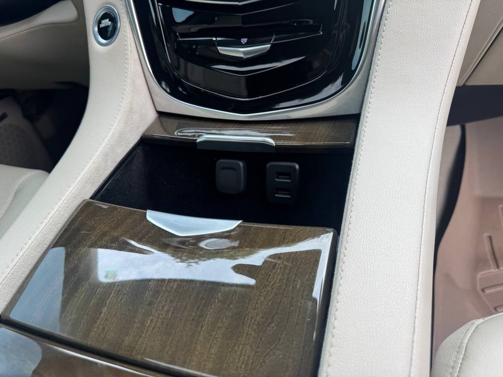 2020 Cadillac Escalade Image 14