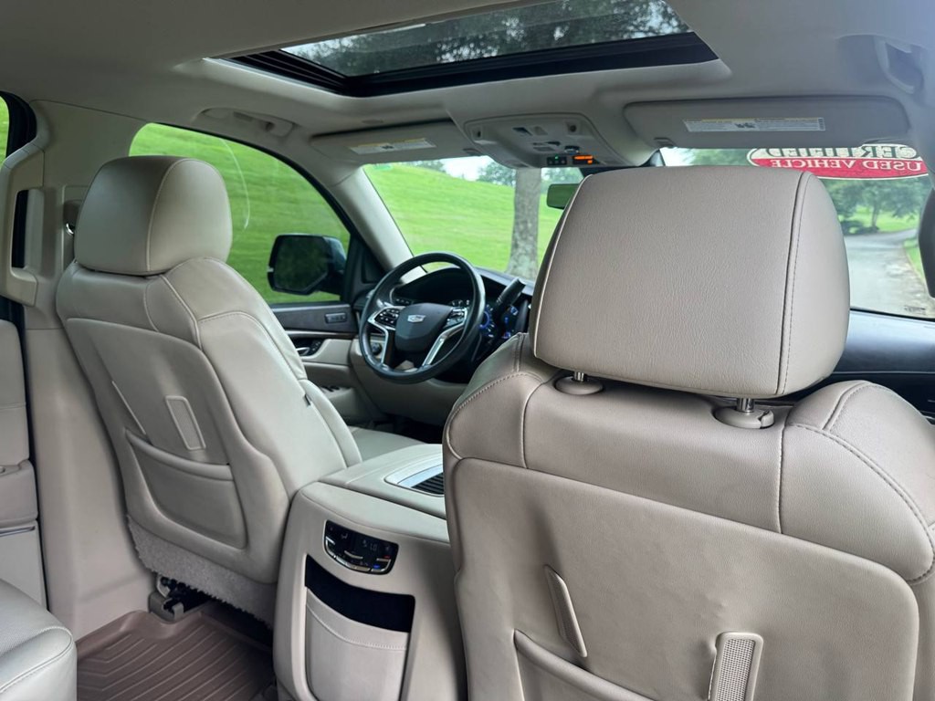 2020 Cadillac Escalade Image 18