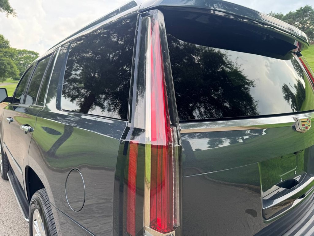 2020 Cadillac Escalade Image 56
